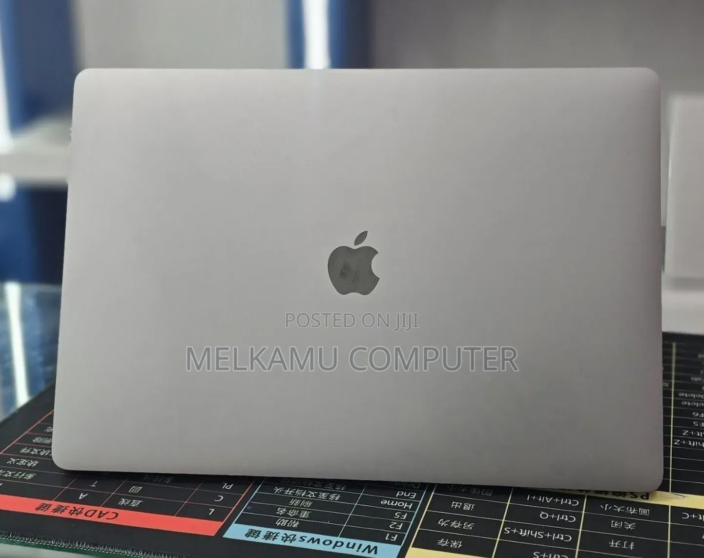 New Laptop Apple MacBook Pro 2019 32GB Intel Core i9 SSD 1T