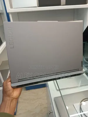 New Laptop Lenovo 16GB Intel Core i7 SSD 1T
