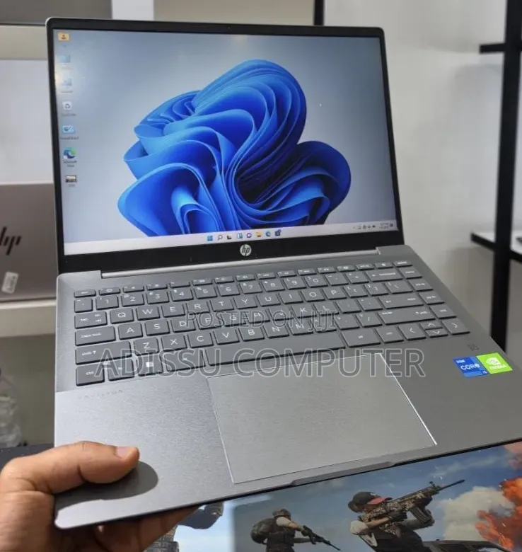 New Laptop HP 16GB Intel Core i5 SSD 512GB