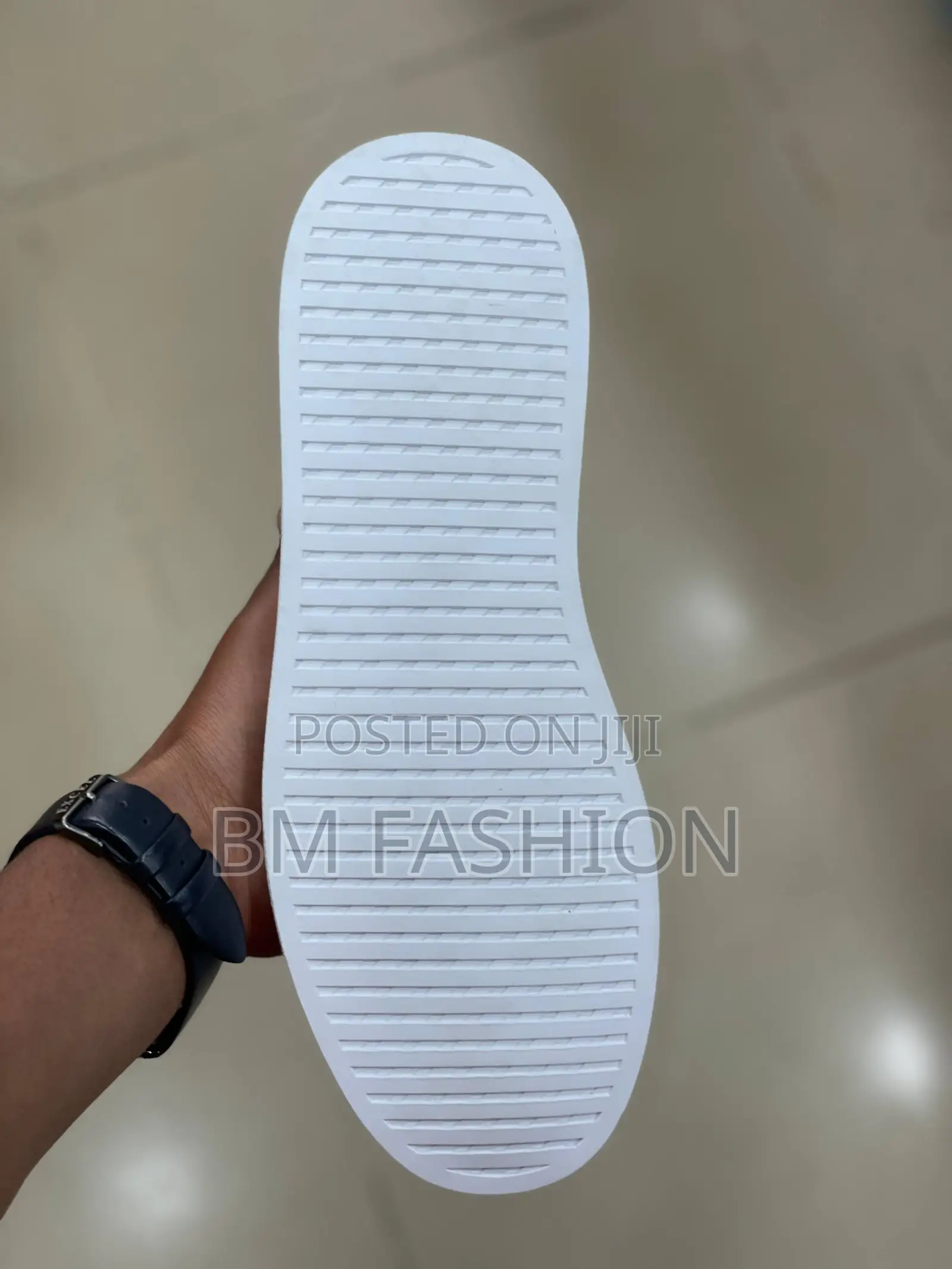 Mens Minimalist White Outdoor Casual Flat Sneakers Lightweight LaceUp