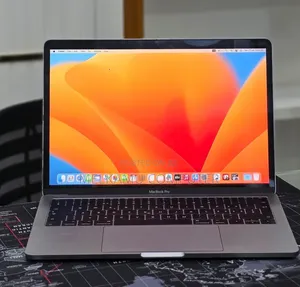 New Laptop Apple MacBook Pro 2017 16GB Intel Core i5 SSD 512GB