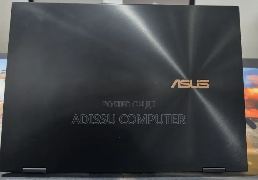 New Laptop Asus ZenBook Flip UX360CA 16GB Intel Core i7 SSD 512GB