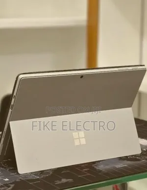 New Laptop Microsoft Surface Pro 7 16GB Intel Core i5 SSD 256GB
