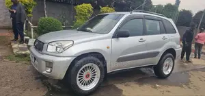 Toyota RAV4 2004 Silver