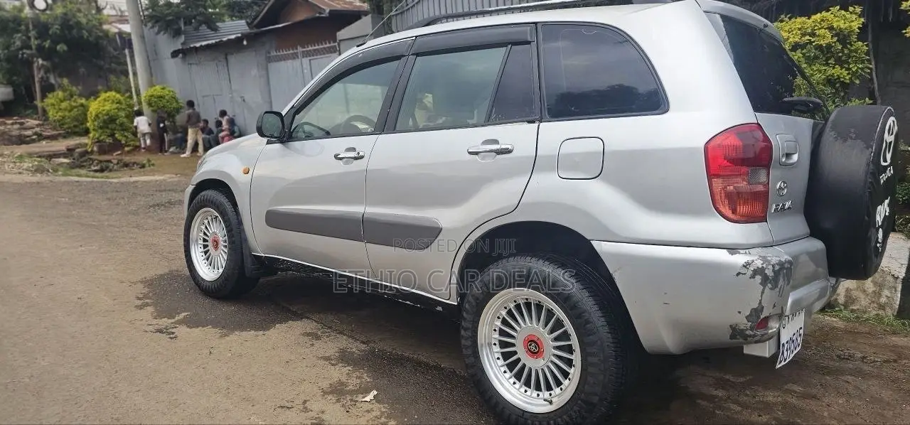 Toyota RAV4 2004 Silver