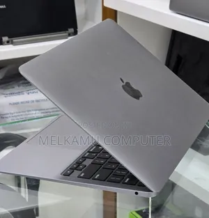 New Laptop Apple MacBook Air 2020 M1 8GB Apple M1 SSD 256GB