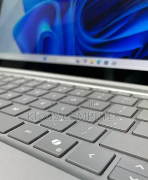 New Laptop Microsoft Surface 16GB Intel Core Ultra 7 SSD 512GB