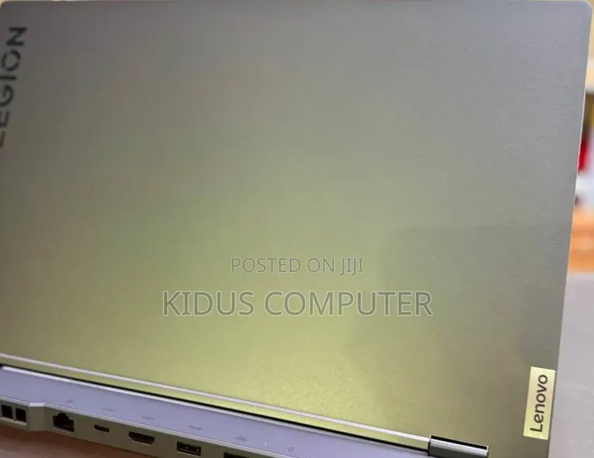 New Laptop Lenovo Legion 5 16GB AMD Ryzen 7 SSD 512GB