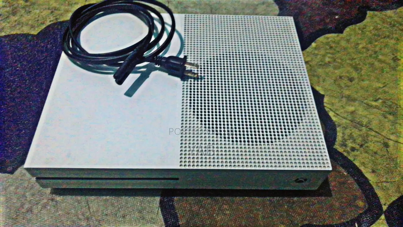 Xbox One S