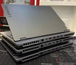 New Laptop Lenovo 8GB Intel Core i7 SSD 1T