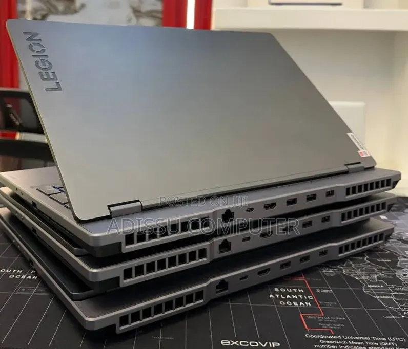 New Laptop Lenovo 8GB Intel Core i7 SSD 1T