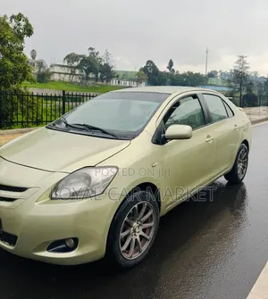 Toyota Yaris 2006 Ivory