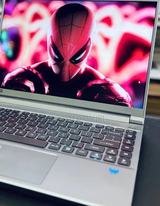 New Laptop Acer Predator Helios Neo 16 16GB Intel Core i7 SSD 1T