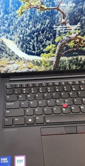 New Laptop Lenovo ThinkPad 13 16GB Intel Core Ultra 7 SSD 512GB