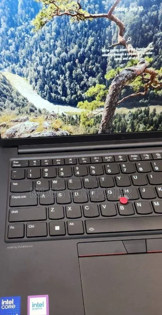 New Laptop Lenovo ThinkPad 13 16GB Intel Core Ultra 7 SSD 512GB