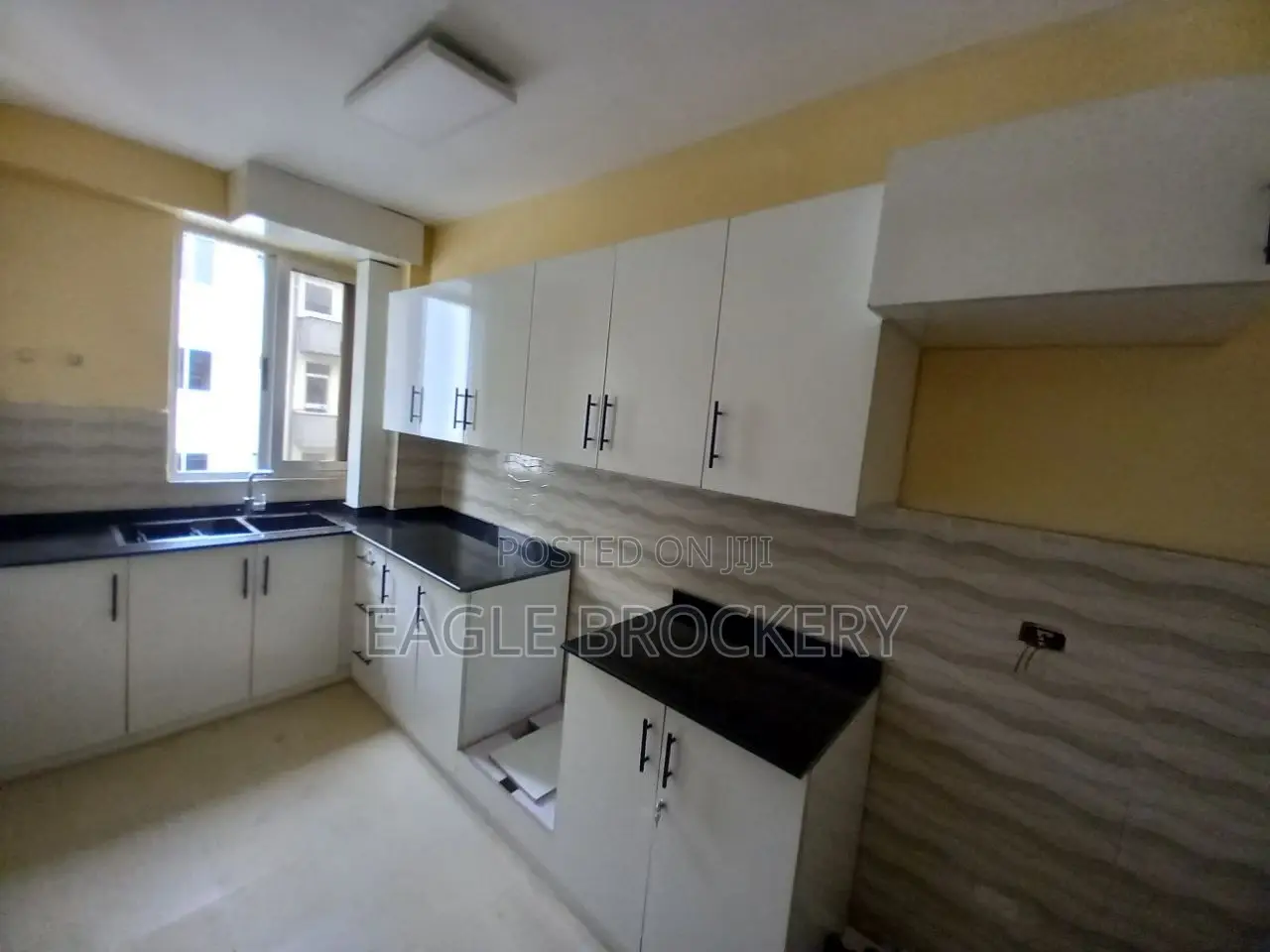 2bdrm Apartment in Ashara Village, Nifas Silk-Lafto for rent