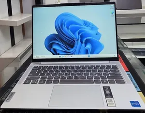 New Lenovo IdeaPad 5 Slim 13th Gen i7 16GB Intel Core i5 SSD 512GB