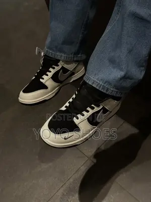 Nike SB Dunk Low X Stussy Black/White