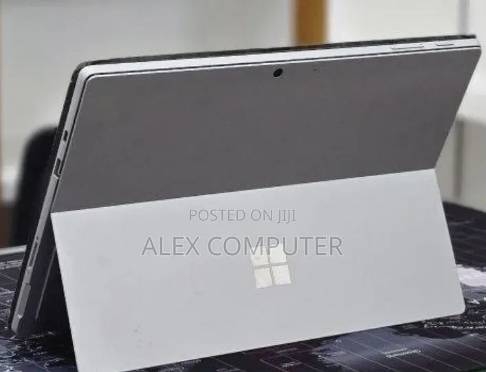 New Laptop Microsoft Surface Pro 7+ 16GB Intel Core i5 SSD 256GB