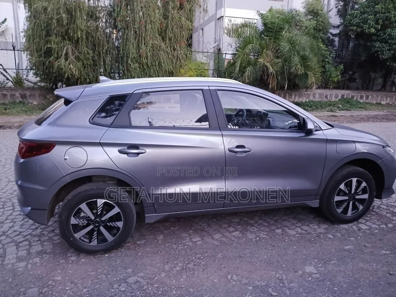 BYD E2 43 kWh 94 hp FWD 2025 Gray