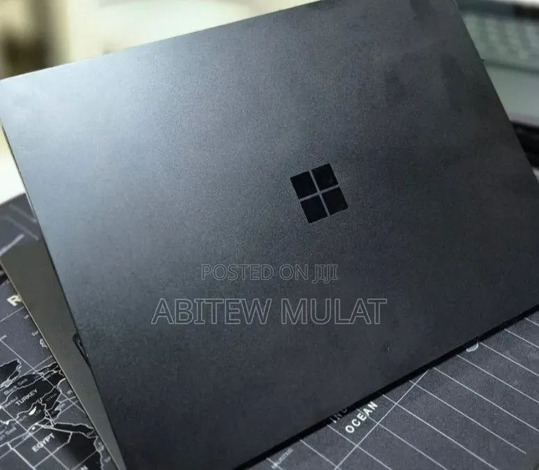 New Laptop Microsoft Surface Laptop 3 16GB Intel Core i7 SSD 256GB