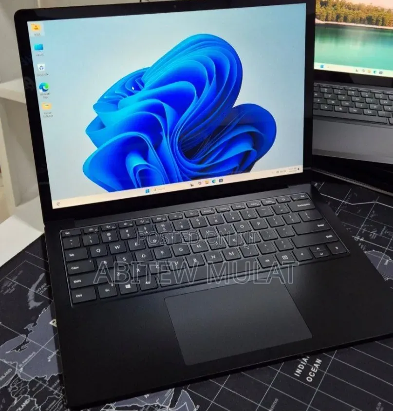 New Laptop Microsoft Surface Laptop 3 16GB Intel Core i7 SSD 256GB