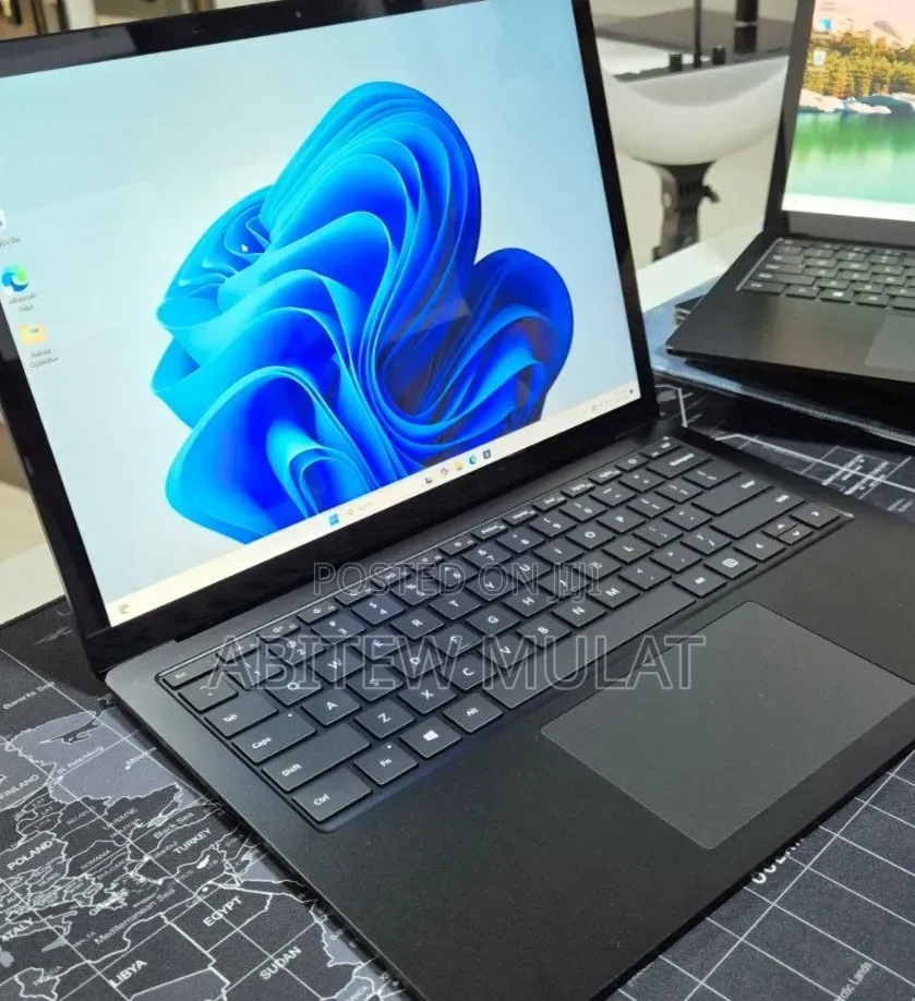 New Laptop Microsoft Surface Laptop 3 16GB Intel Core i7 SSD 256GB