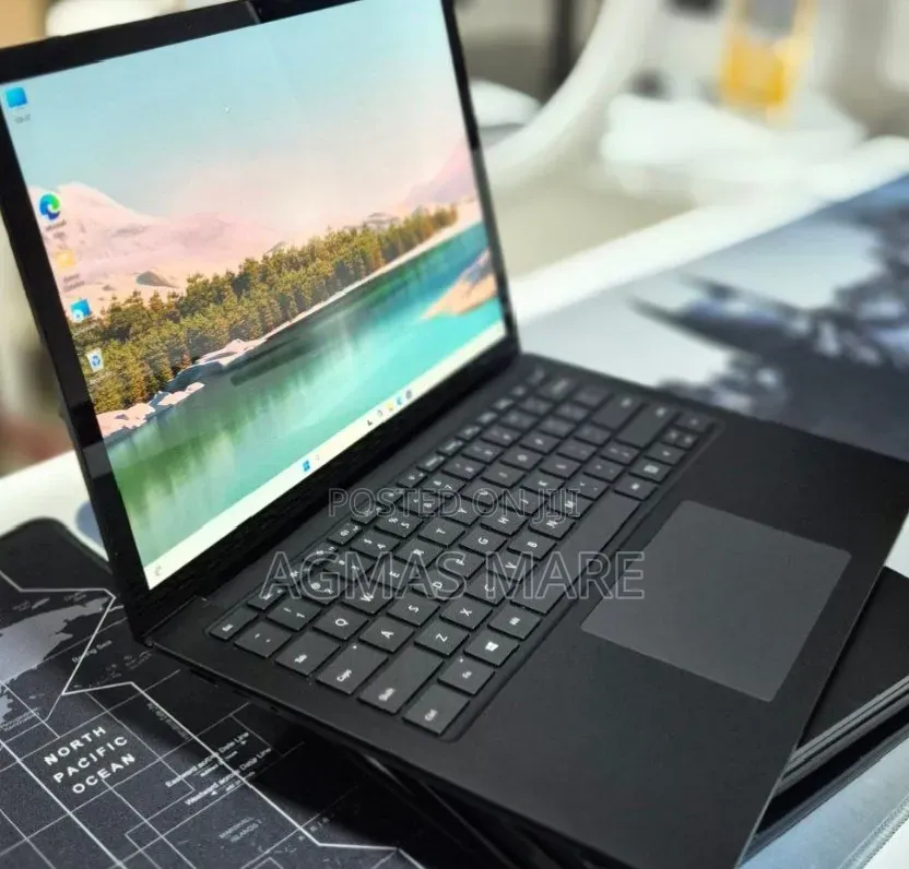 New Laptop Microsoft Surface Laptop 3 16GB Intel Core i5 SSD 256GB