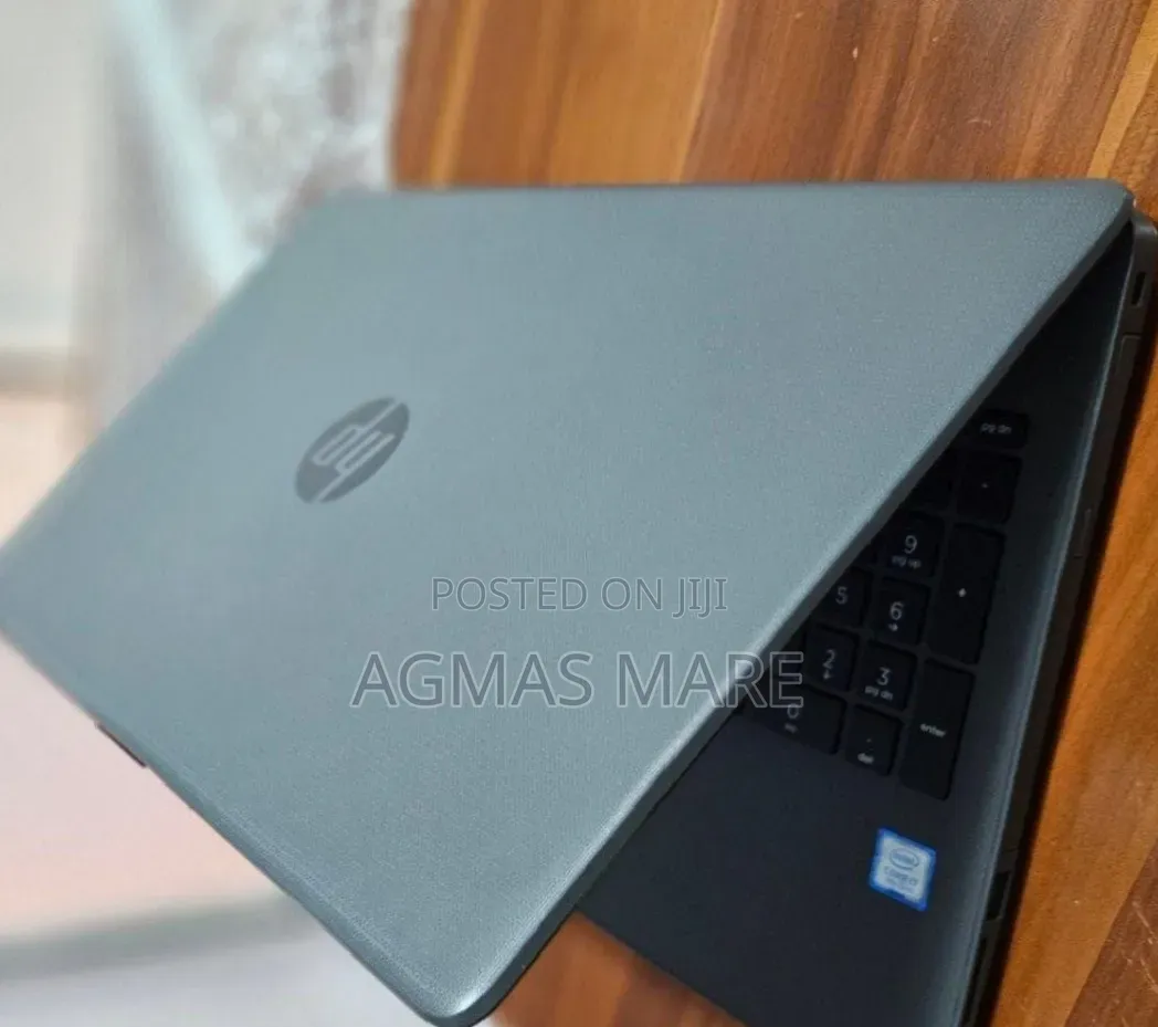 New Laptop HP Stream Notebook 8GB Intel Core i7 HDD 1T