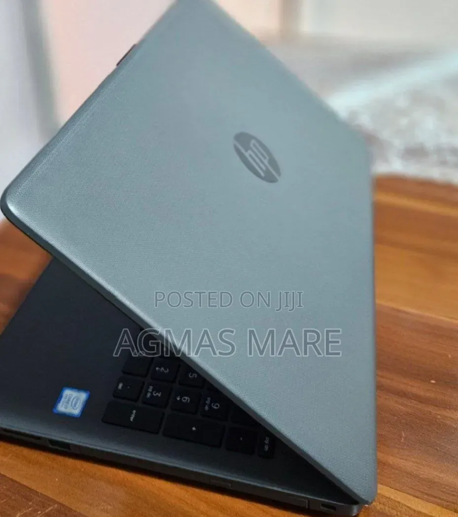 New Laptop HP Stream Notebook 8GB Intel Core i7 HDD 1T