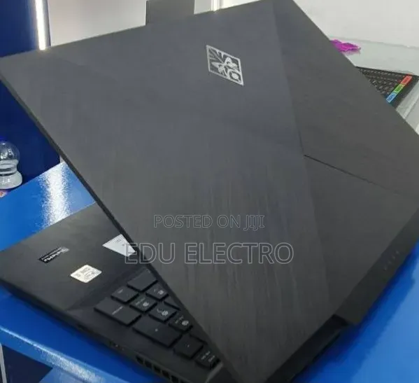 New Laptop HP Omen 17 16GB Intel Core i7 SSD 512GB