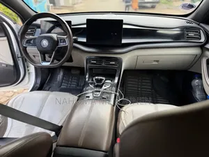 BYD Qin Plus DM-i 2025 White