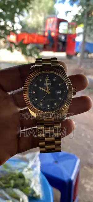 Rolex Oyster Gold