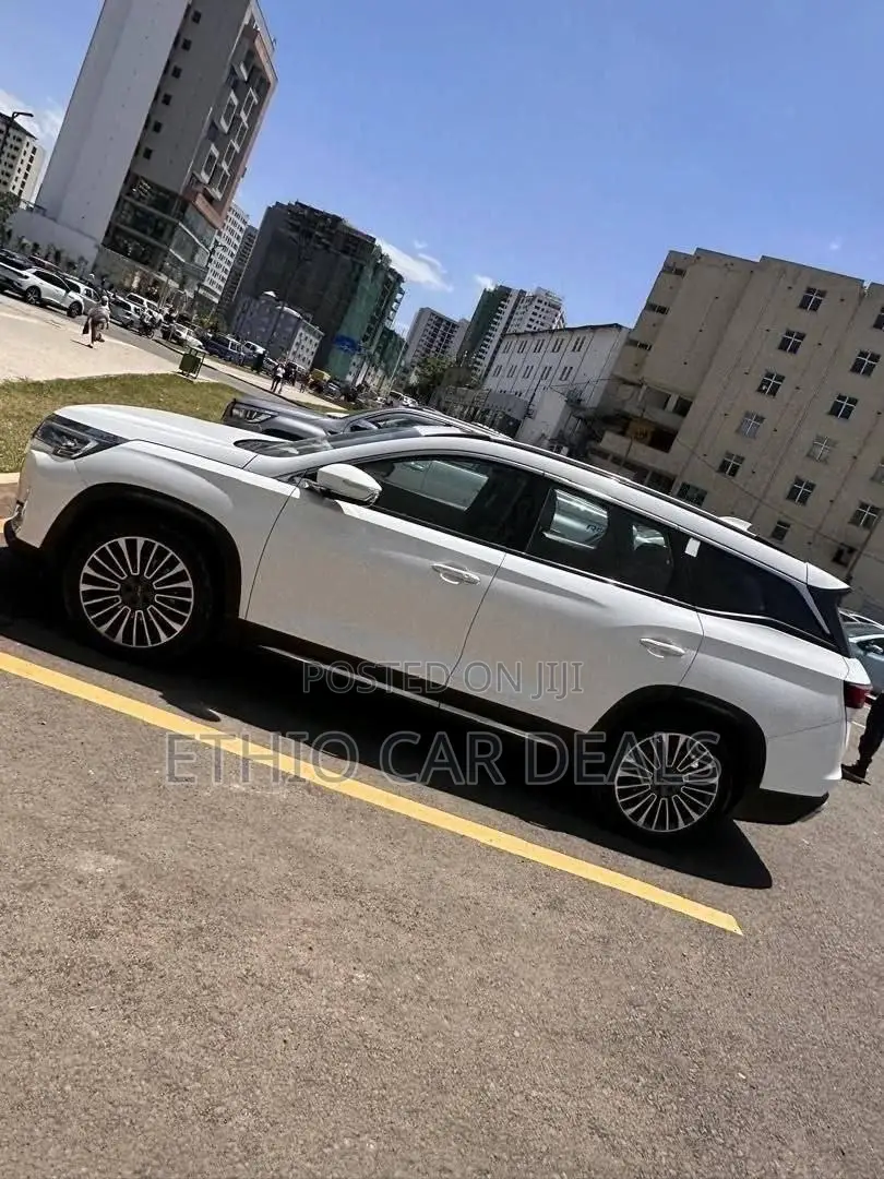 Jetour X70 Plus 2024 White