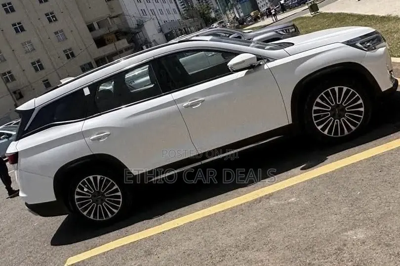 Jetour X70 Plus 2024 White