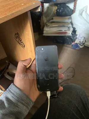 Apple iPhone 8 64 GB Black