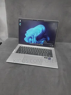 New Laptop HP EliteBook 840 G9 16GB Intel Core i5 SSD 512GB