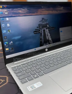 New Laptop HP Stream Notebook 16GB Intel Core i7 SSD 512GB