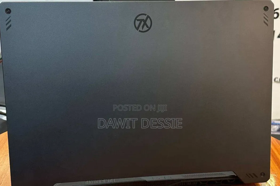 New Laptop Asus 16GB Intel Core i7 SSD 512GB