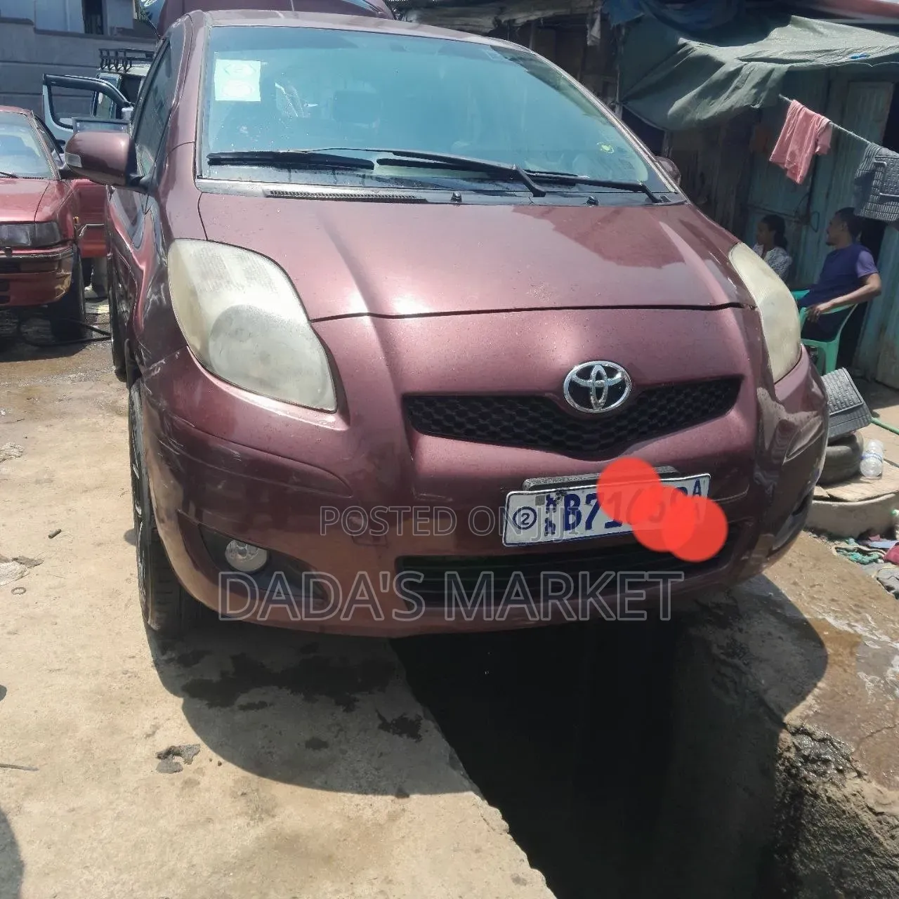 Toyota Yaris 2010 Burgundy