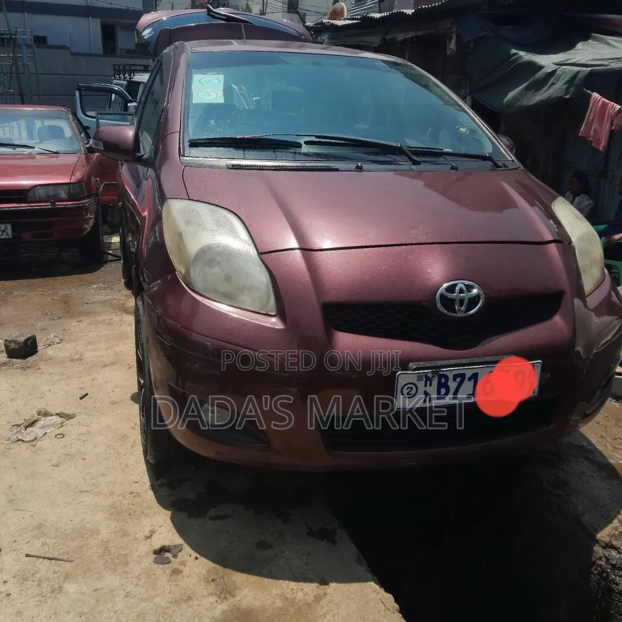 Toyota Yaris 2010 Burgundy