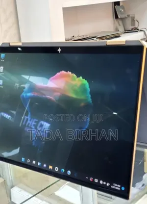 New Laptop HP Spectra 13 16GB Intel Core i7 SSD 512GB
