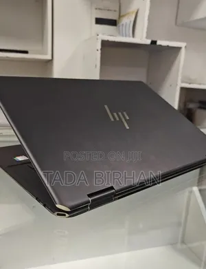 New Laptop HP Spectra 13 16GB Intel Core i7 SSD 512GB