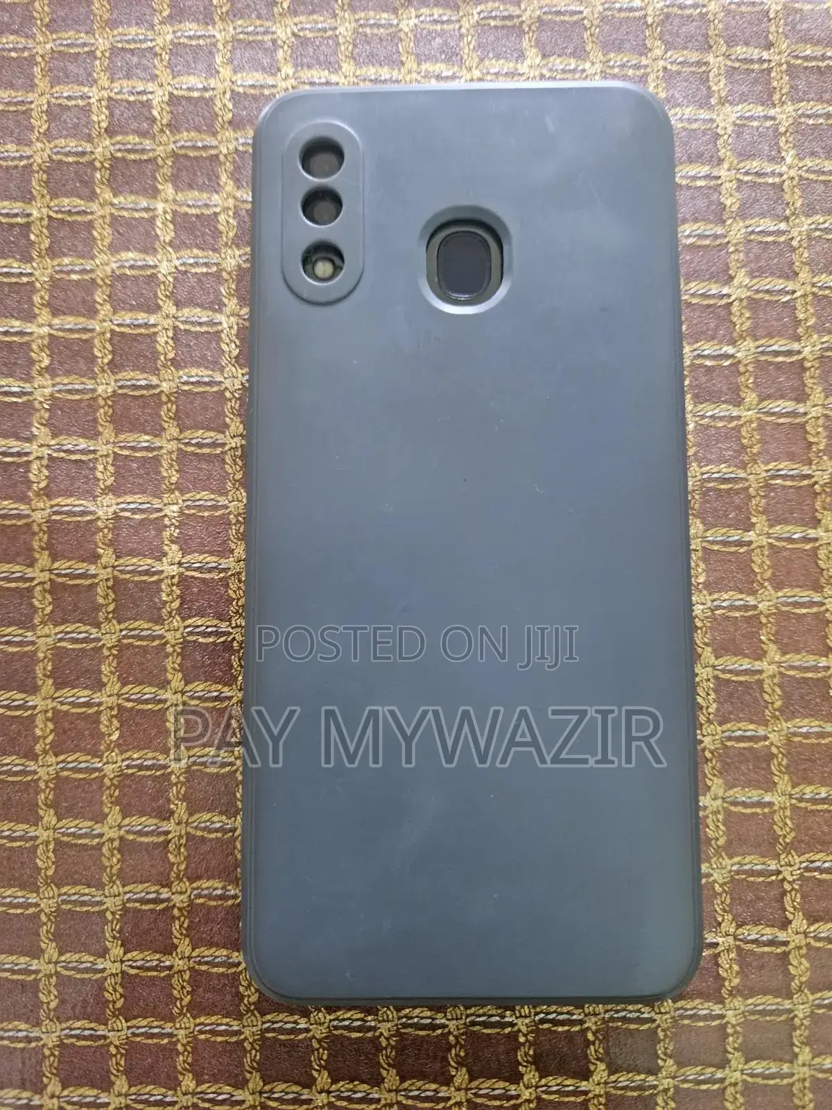 Samsung Galaxy A20 32 GB Gray