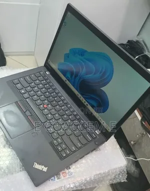 New Laptop Lenovo ThinkPad T470s 8GB Intel Core i5 SSD 256GB