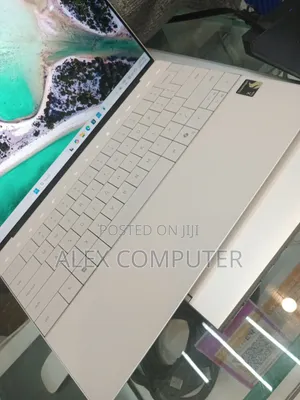 New Laptop Dell XPS 13 16GB Qualcomm Snapdragon X Elite SSD 512GB