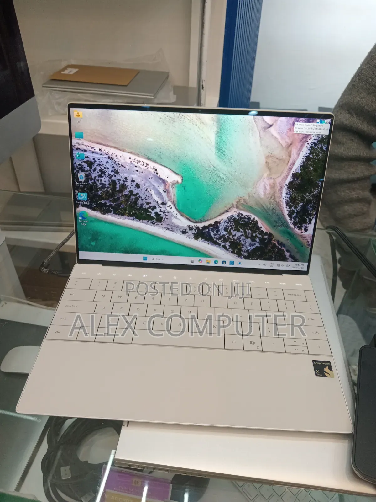 New Laptop Dell XPS 13 16GB Qualcomm Snapdragon X Elite SSD 512GB