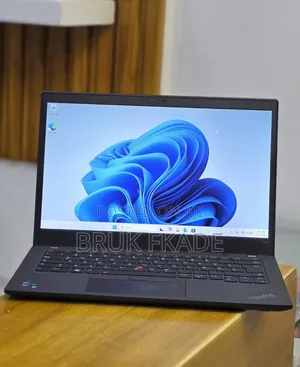 New Laptop Lenovo ThinkPad T14s Gen 1 16GB Intel Core i7 SSD 512GB