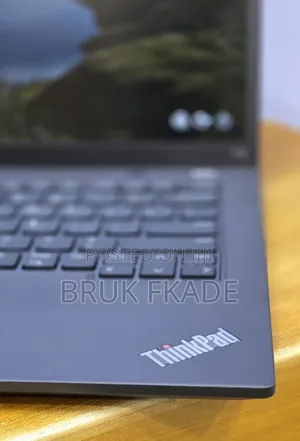 New Laptop Lenovo ThinkPad T14s G4 16GB Intel Core i5 SSD 512GB