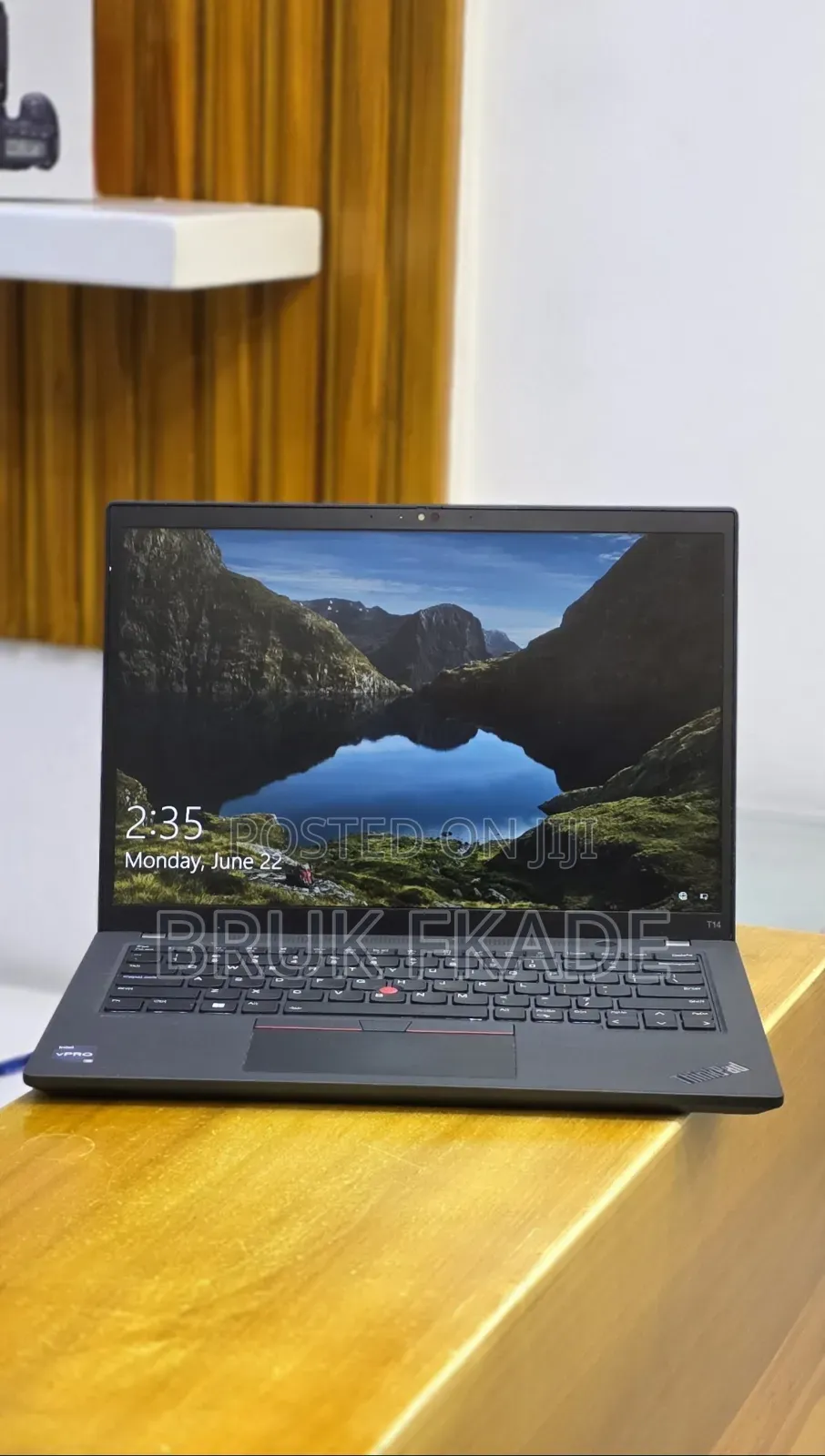 New Laptop Lenovo ThinkPad T14s G4 16GB Intel Core i5 SSD 512GB
